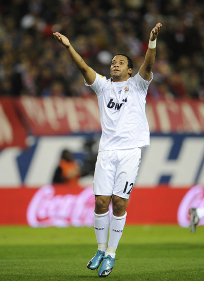 [中超]卡扎伊什维利过掉防守 轻巧推射破门